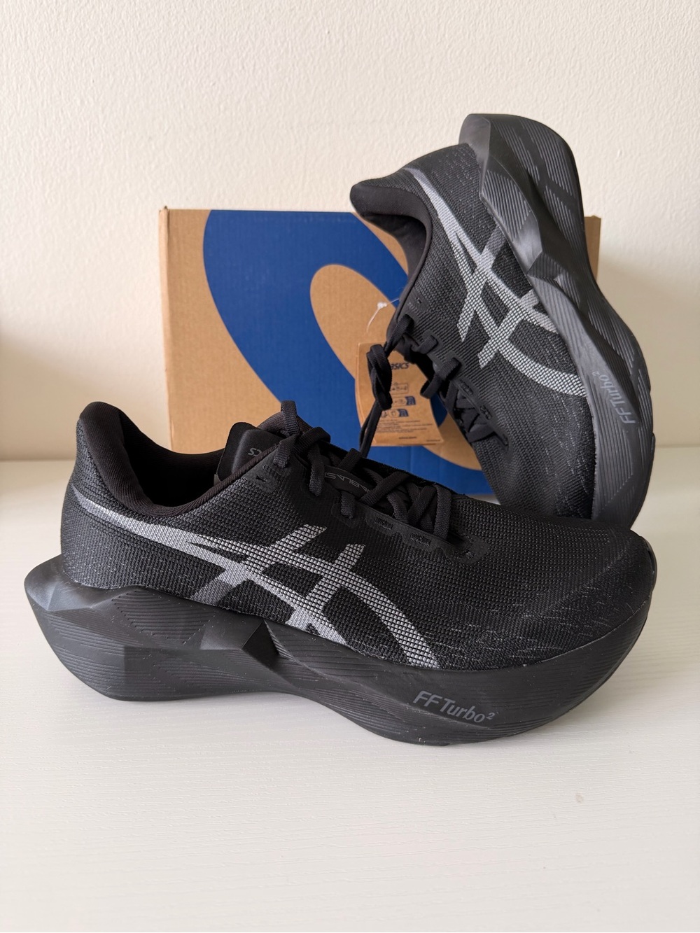 New ASICS Men Novablast 6 FF Turbo Running Sneakers in Black Size 9,5 (27,5cm)